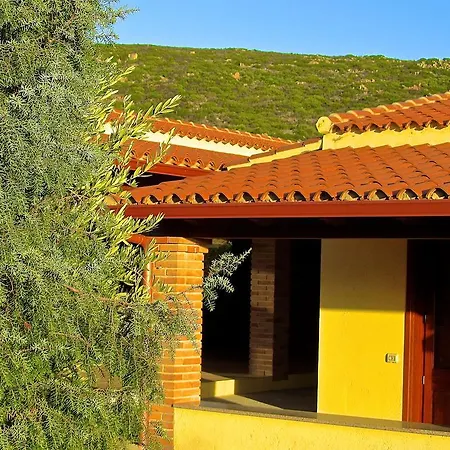 Farm stay Sa Tiria
